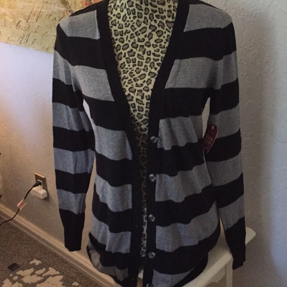 Faded Glory Sweaters - ✨ Faded Glory Cardigan✨NWT